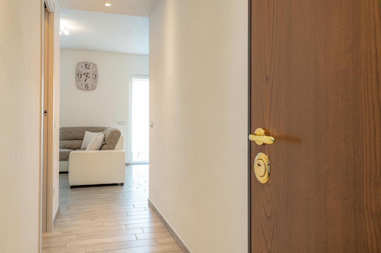 Dea House Apartment เนสโซ ภายนอก รูปภาพ