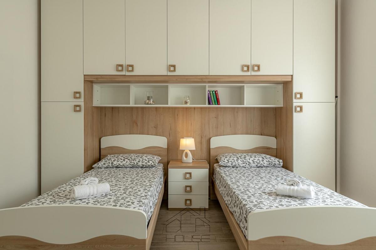 Dea House Apartment เนสโซ ภายนอก รูปภาพ
